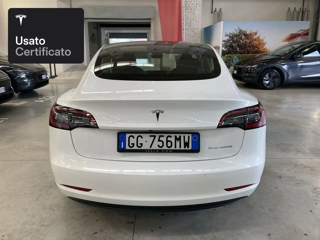 2021 Tesla Model 3 Long Range AWD, photograph 8