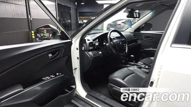 2018 KG_Mobility_Ssangyong TIBOLI Diesel GearⅡ 4WD, photograph 3