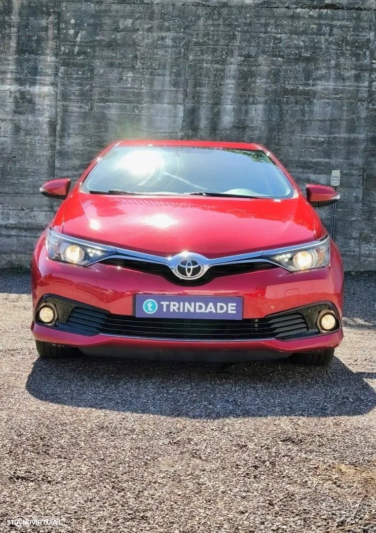 2015 Toyota Auris 1.2T Exclusive, photograph 9