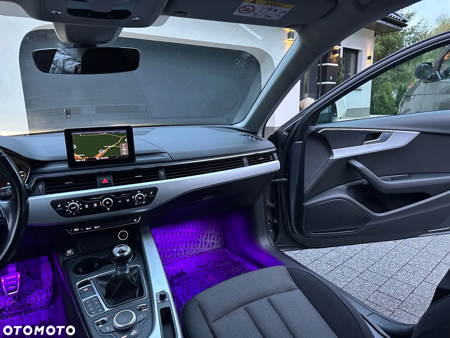 2016 Audi A4 Avant, photograph 12
