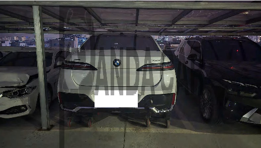2026 BMW 740i xDrive, photograph 1