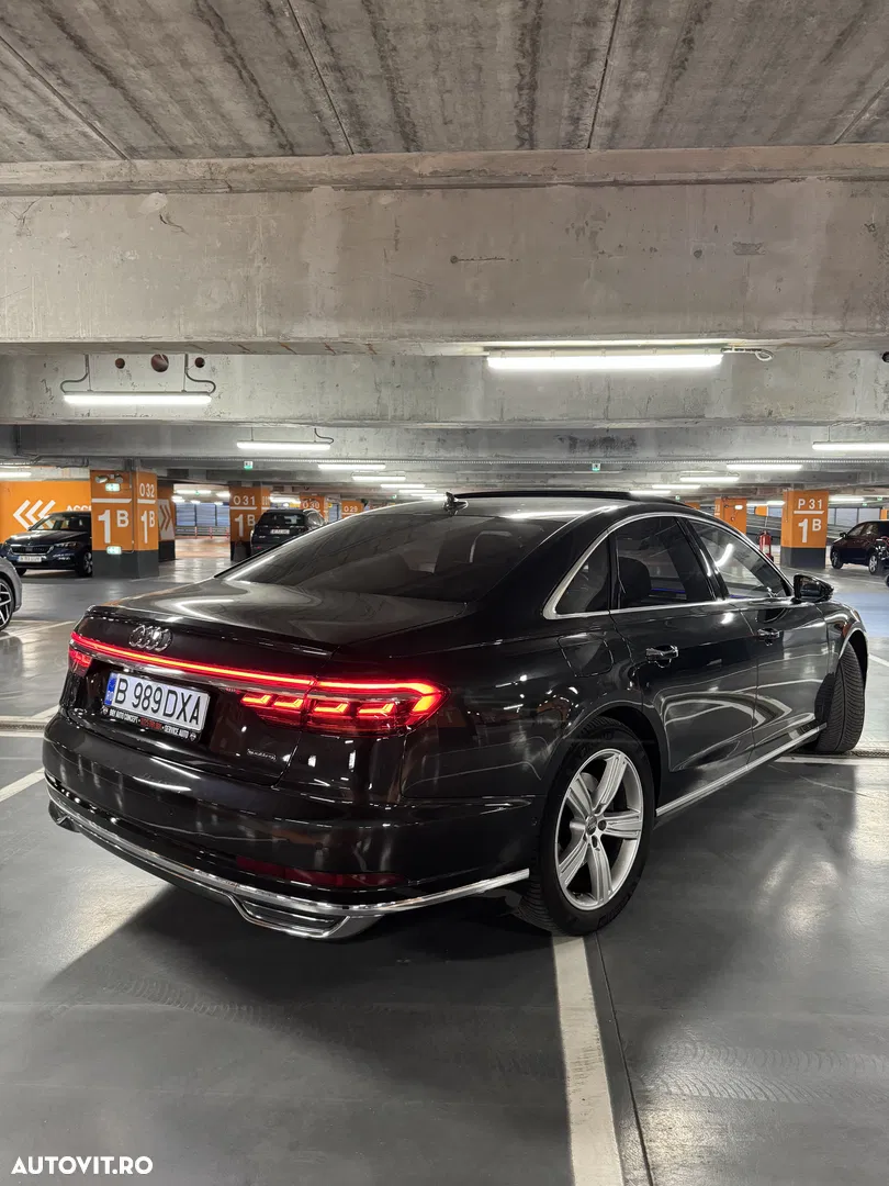 2019 Audi A8, photograph 5