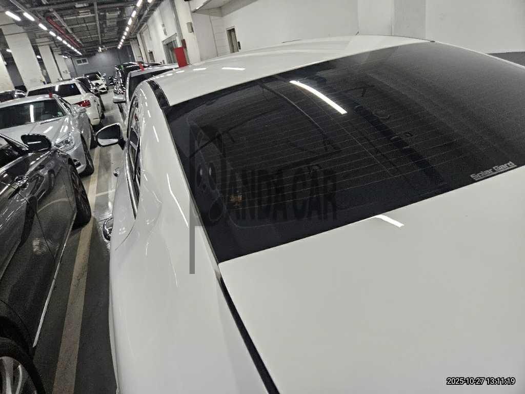 2021 Mercedes-Benz CLS450 4MATIC, photograph 2