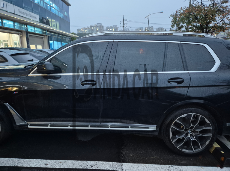 2025 BMW X7 xDrive40i, photograph 4