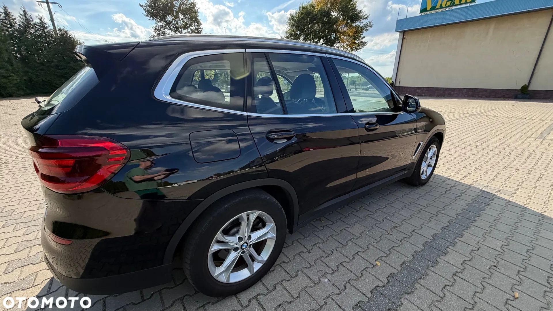2019 BMW X3 xDrive20d Advantage, photograph 3