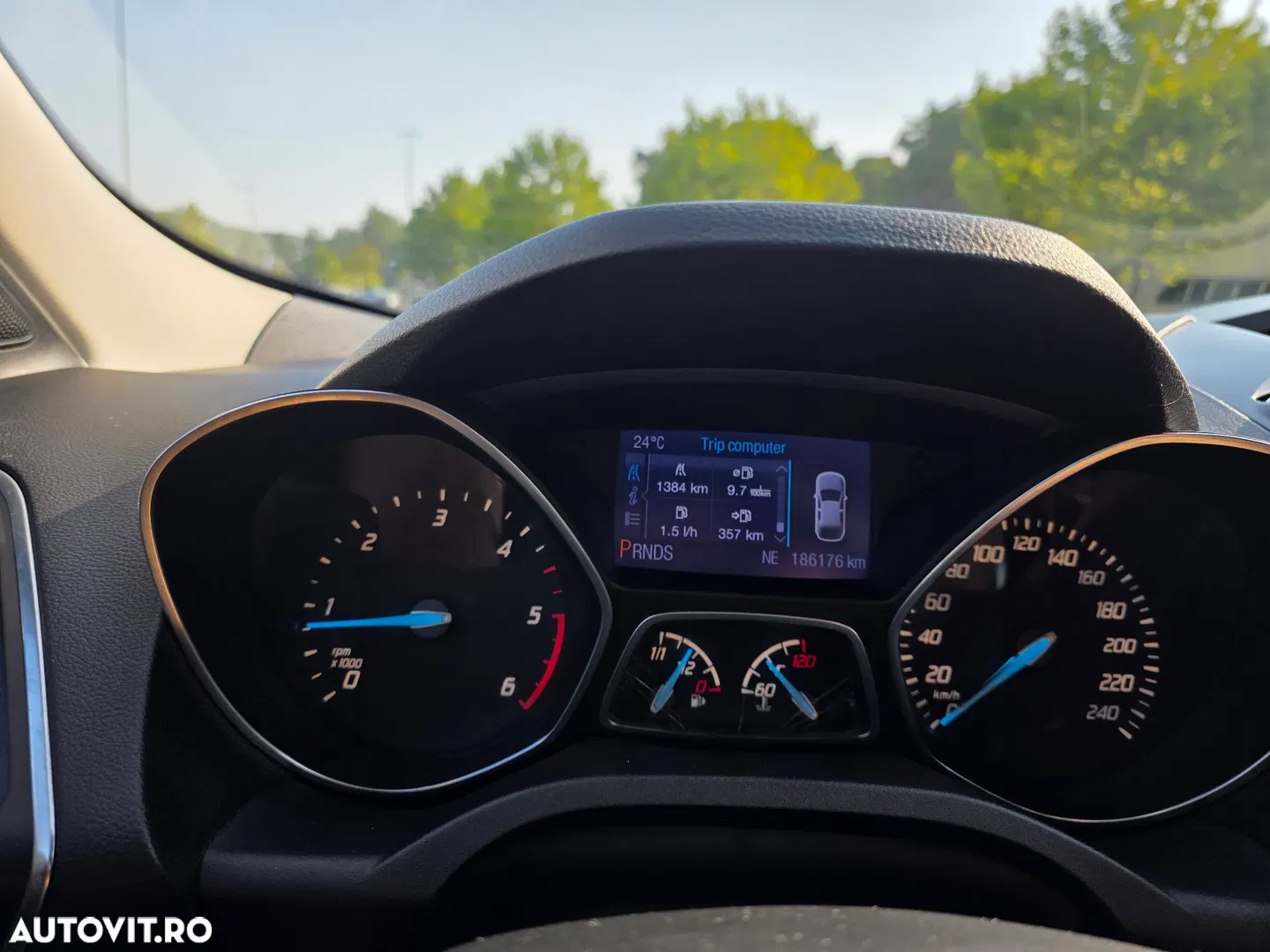 2013 Ford Kuga 2.0 TDCi 4x4 Aut. SYNC, photograph 5