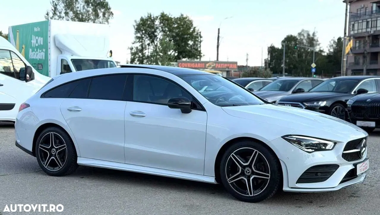 2022 Mercedes-Benz CLA 180, photograph 11