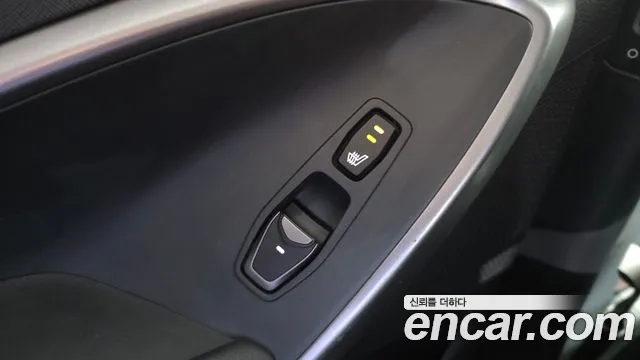 2013 Hyundai Santafe Diesel(e-VGT) 2.0 2WD Premium, photograph 3