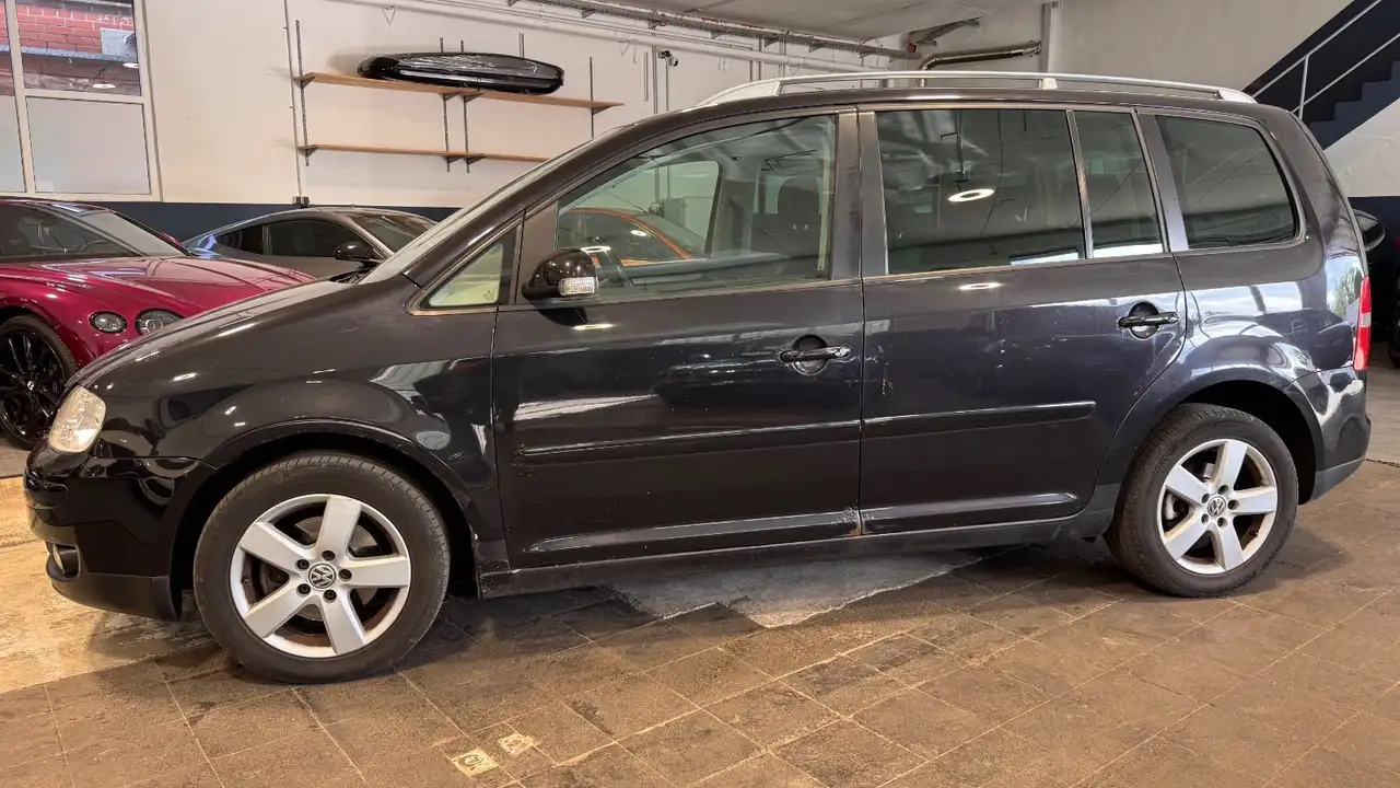 2006 Volkswagen Touran Highline 7 sitze HU/AU 10/2018, photograph 4