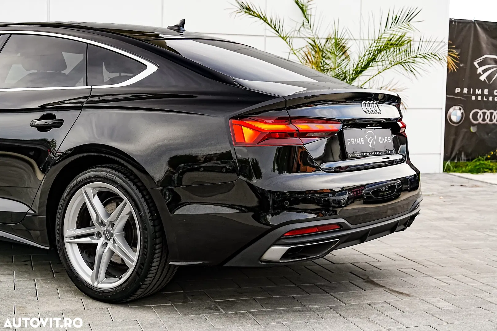 2020 Audi A5 Sportback 40 TFSI S tronic sport, photograph 2