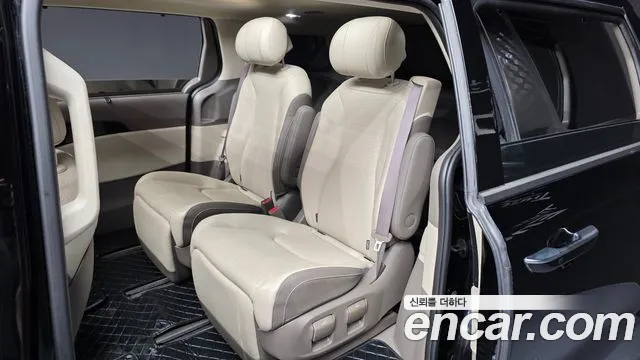 2024 Kia Canival HEV 7seater Signature, photograph 7