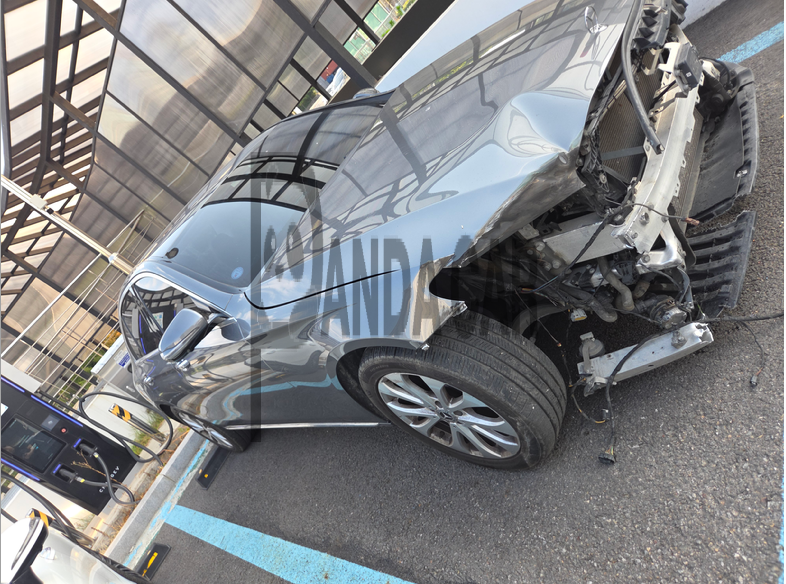 2019 Mercedes-Benz E300 4Matic, photograph 5