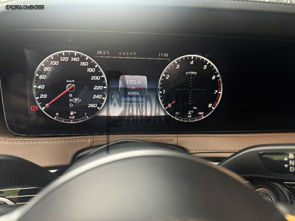 2018 Mercedes-Benz Mercedes-Maybach S650, photograph 3