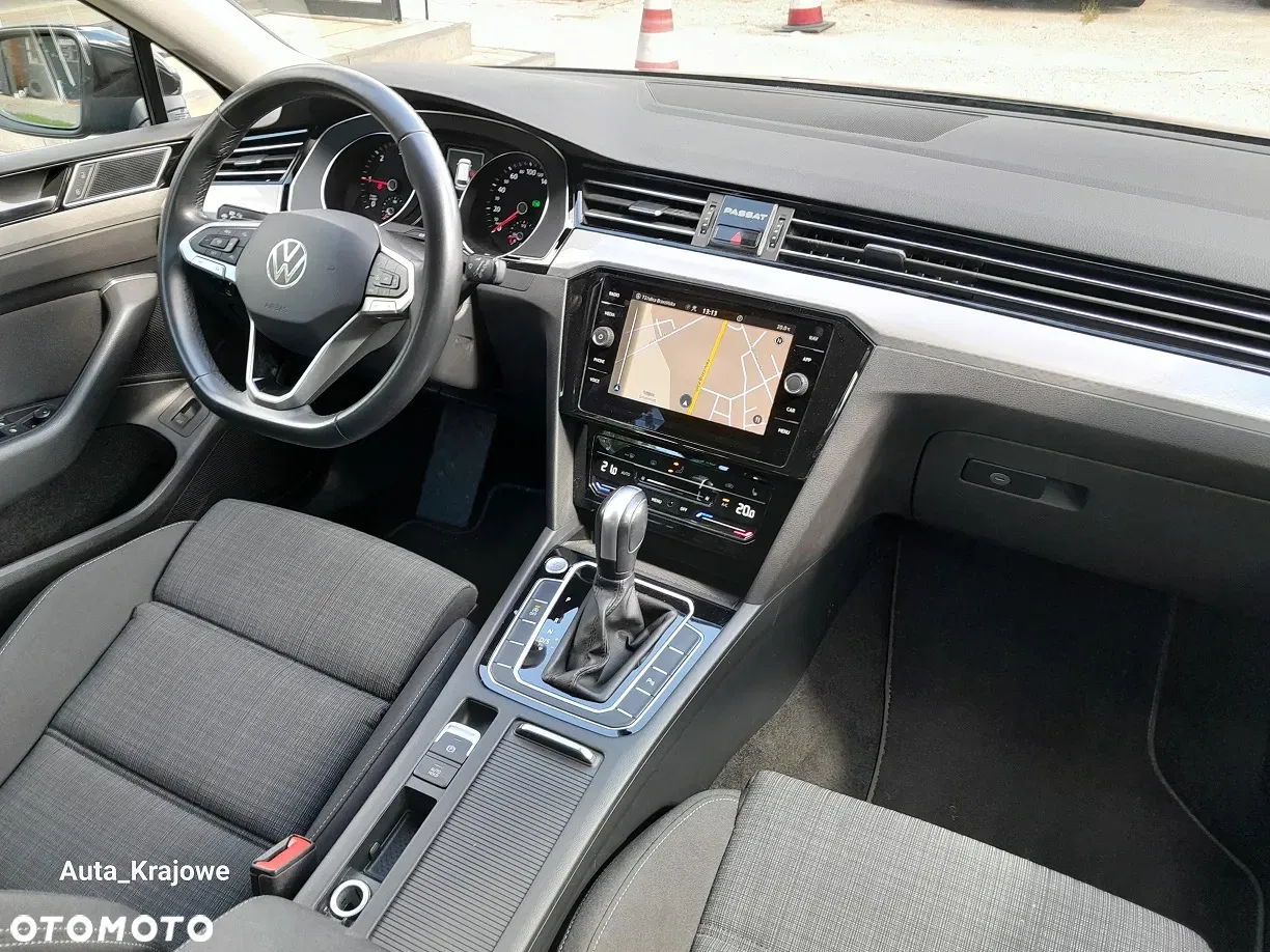 2022 Volkswagen Passat 2.0 TDI EVO Business DSG, photograph 9
