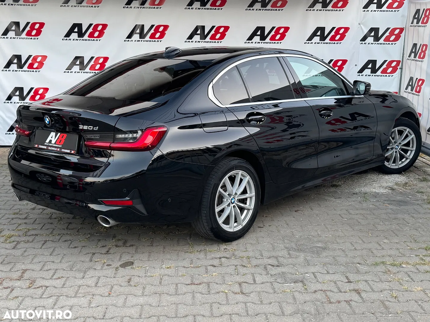 2020 BMW Seria 3 320d xDrive Aut. Luxury Line, photograph 4