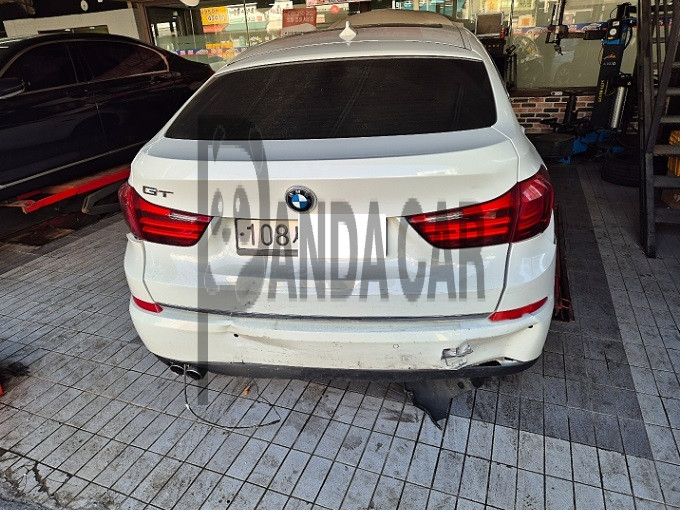 2017 BMW Gran Turismo EfficientDynamics Edition, photograph 1