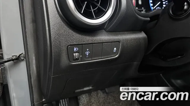 2020 Hyundai Kona Gasoline 1.6 Turbo 2WD, photograph 2