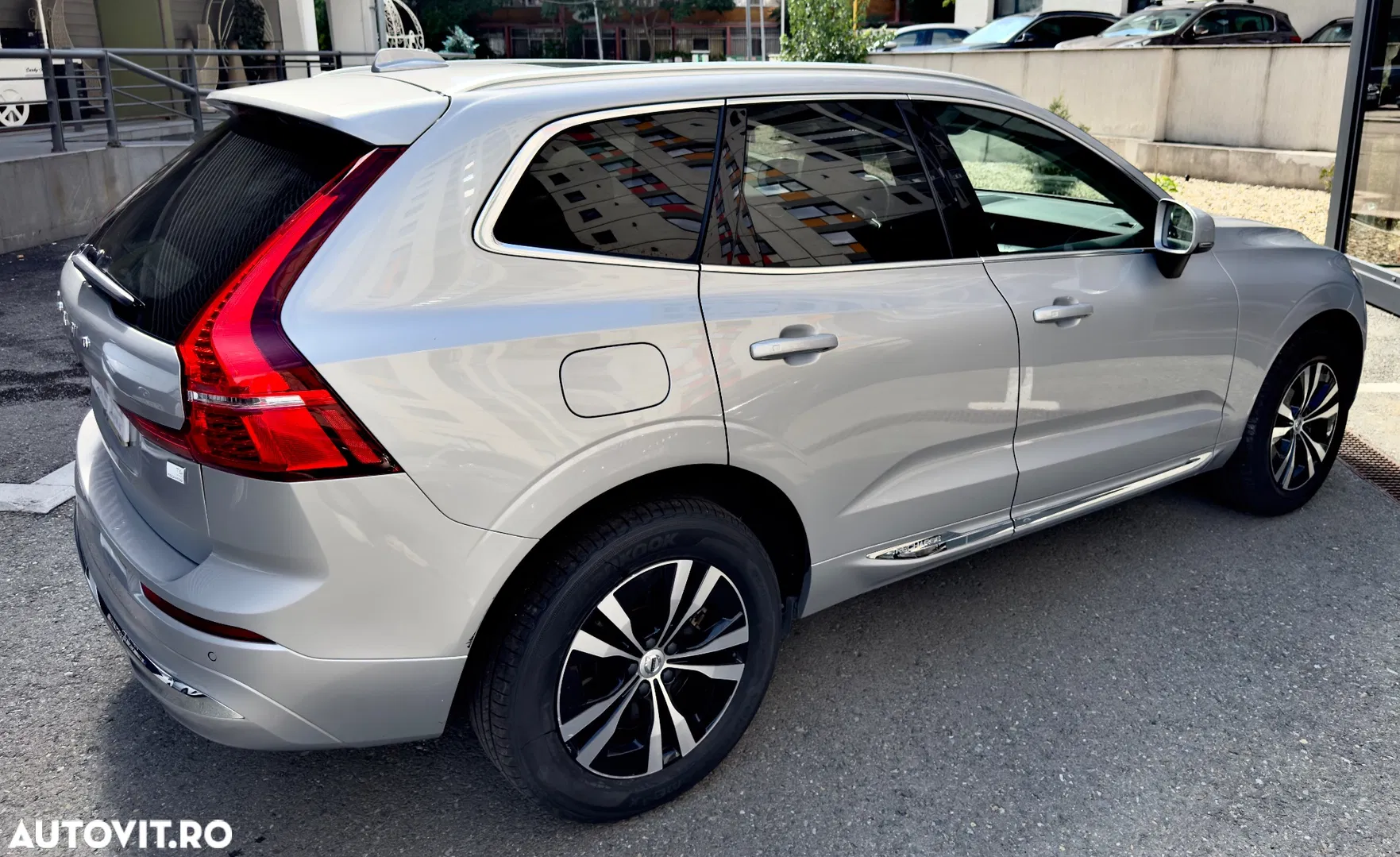 2021 Volvo XC 60 Recharge T6 Twin Engine eAWD Inscription Expression, photograph 4