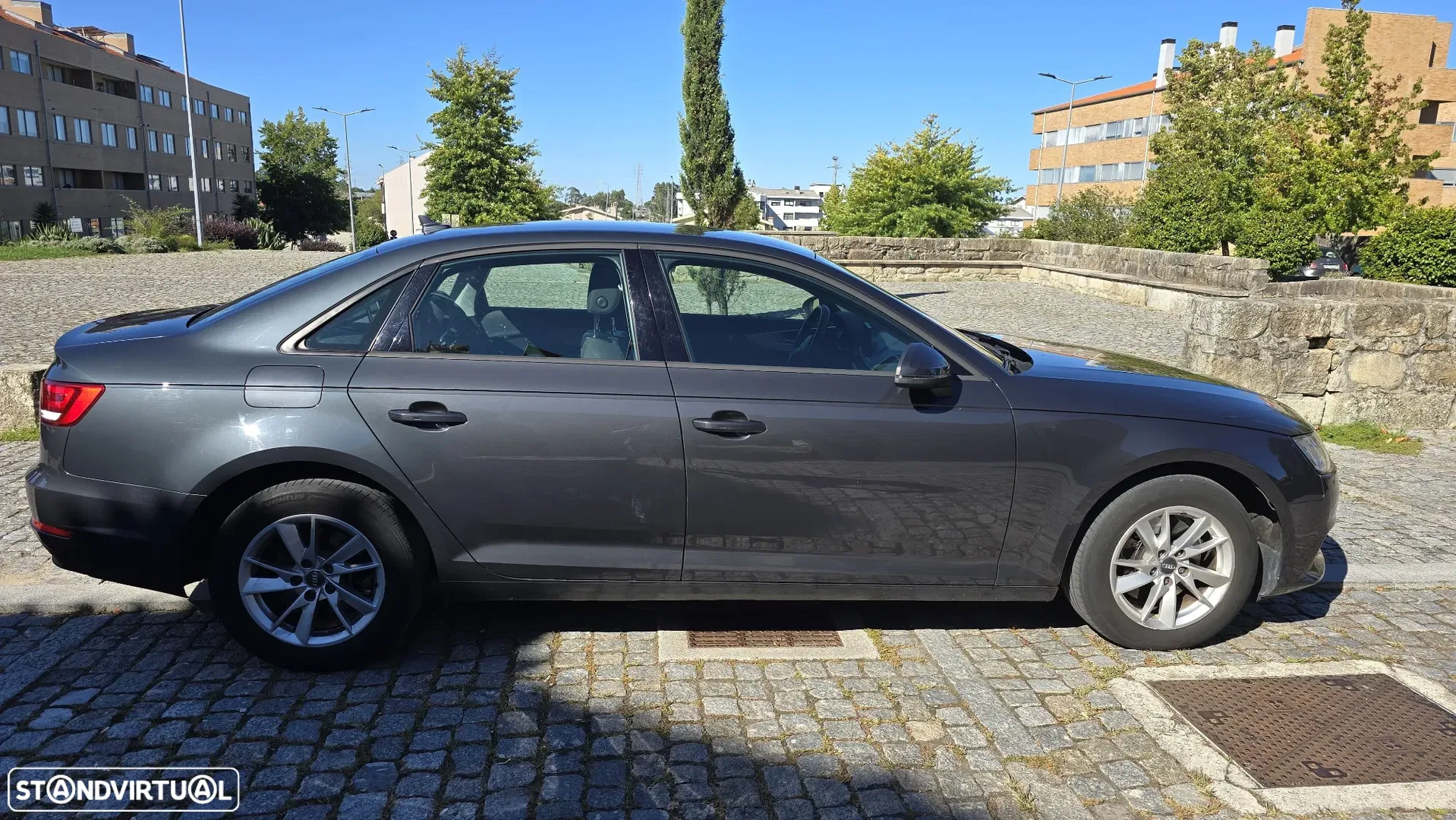 2016 Audi A4, photograph 5