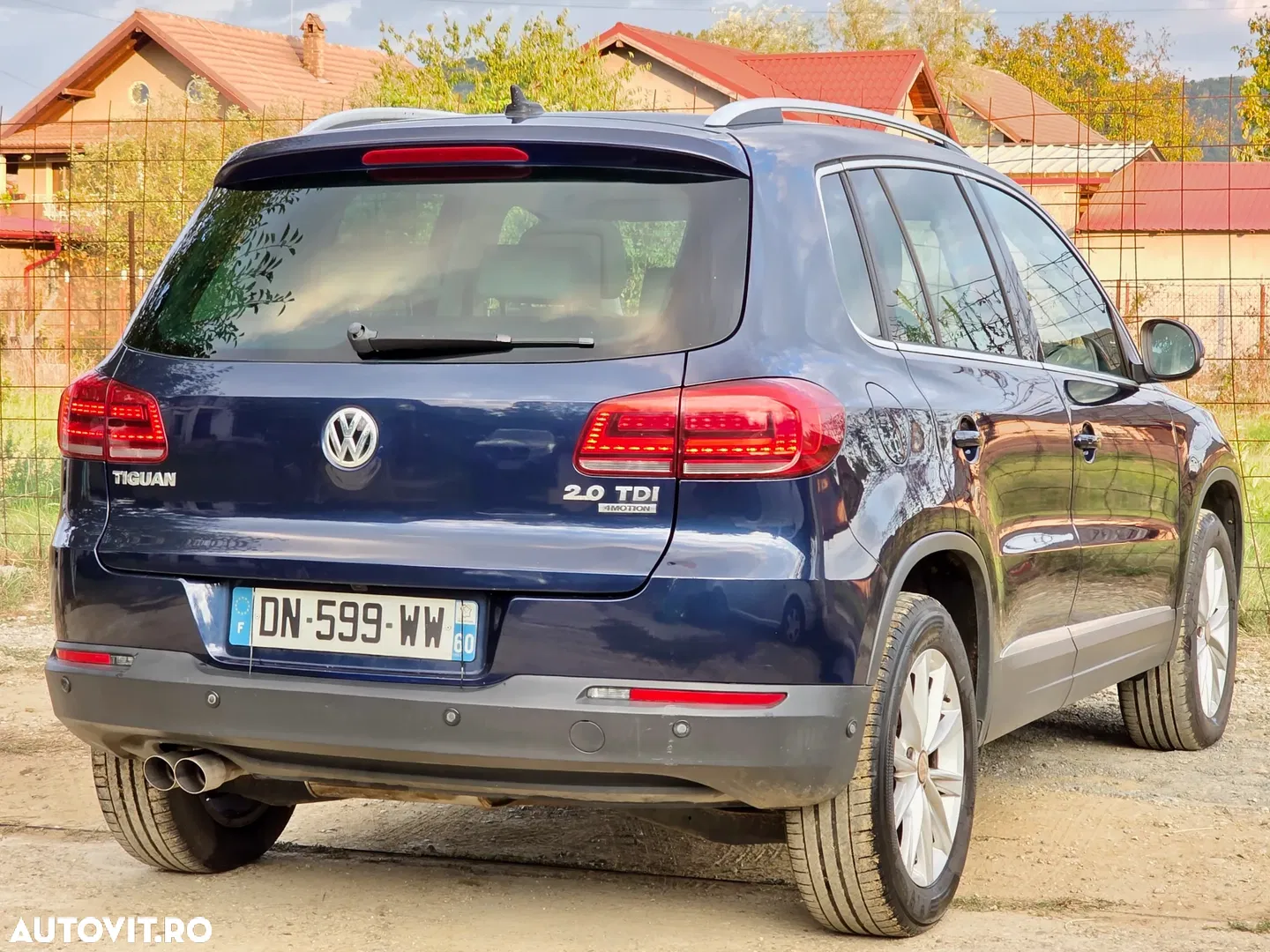 2015 Volkswagen Tiguan 2.0 TDI DPF 4Motion DSG Exclusive, photograph 5