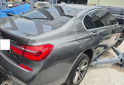 2018 BMW 730d xDrive WLTP, photograph 2