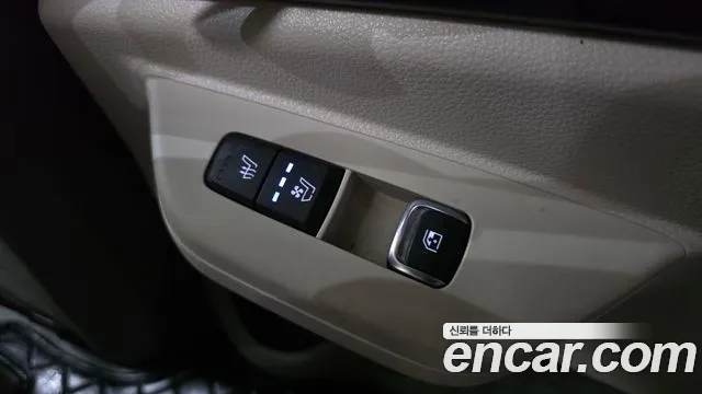 2024 Kia Canival HEV 7seater Signature, photograph 10