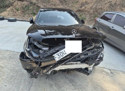 2019 Mercedes-Benz E220 d 4Matic, photograph 4