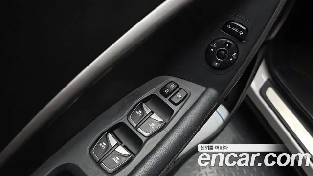 2013 Hyundai Santafe Diesel(e-VGT) 2.0 4WD Exclusive, photograph 3