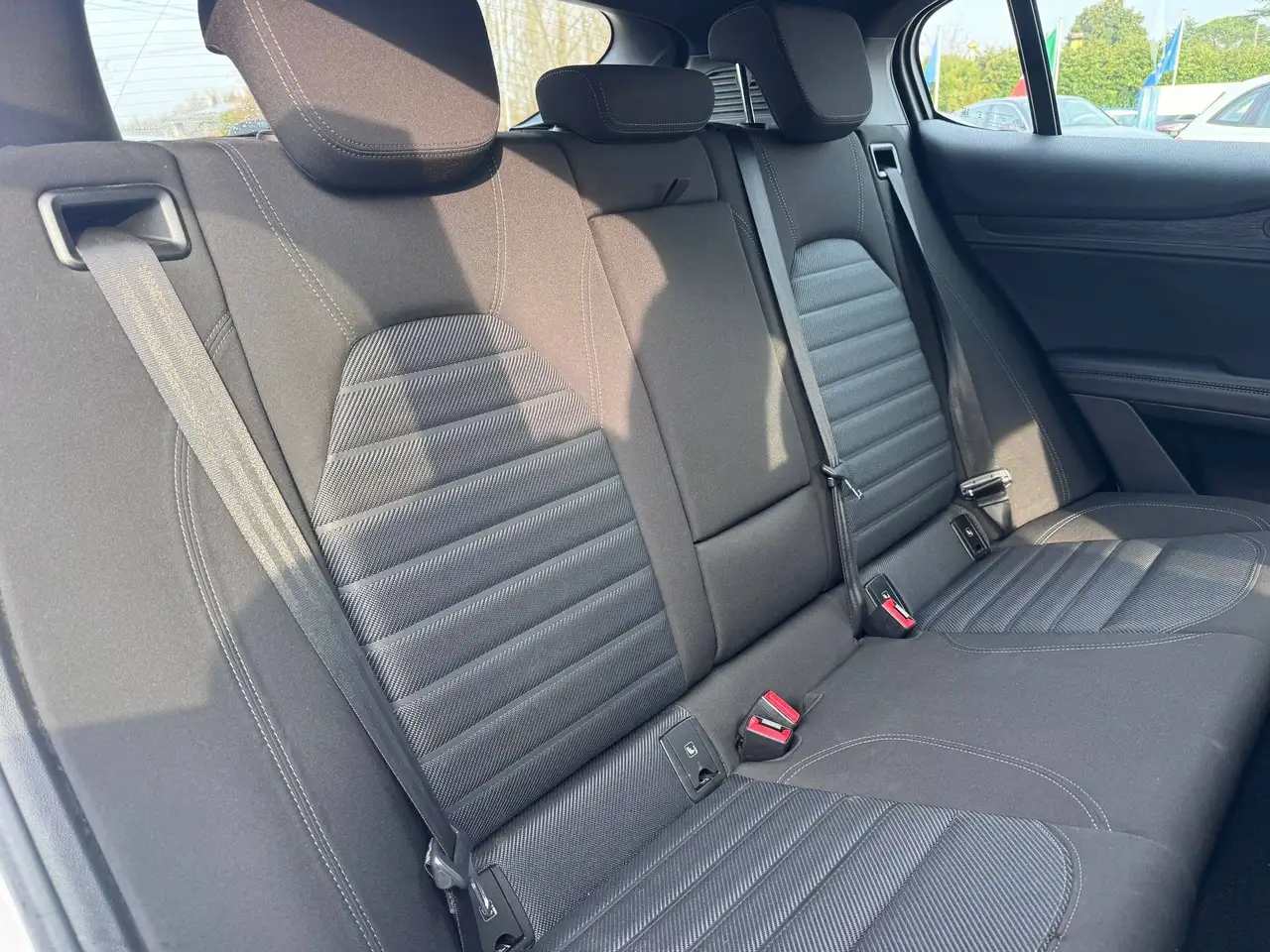 2023 Alfa Romeo Stelvio inverter 230 VOLT 2.2 Super Q4 210cv TG: GP117BG, photograph 12