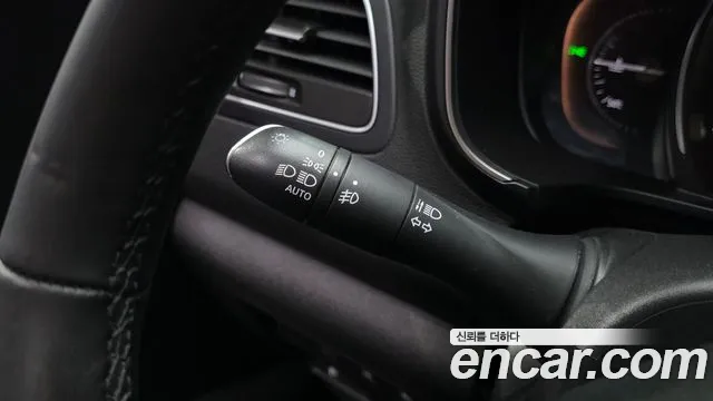 2020 Renault-KoreaSamsung QM6 2.0 LPe RE Signature 2WD, photograph 11
