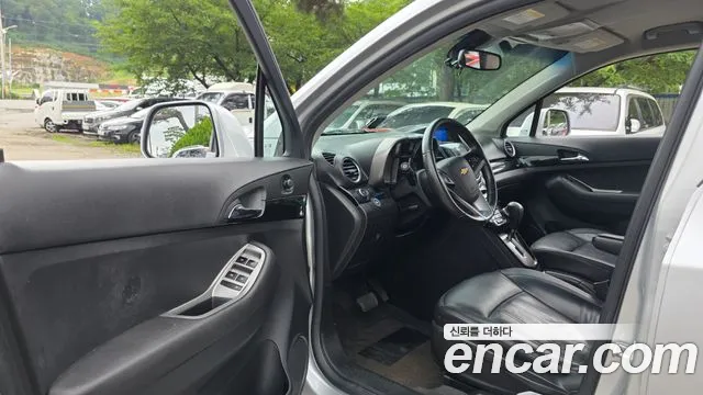 2011 ChevroletGMDaewoo Orlando 2.0 Diesel LTZ, photograph 9