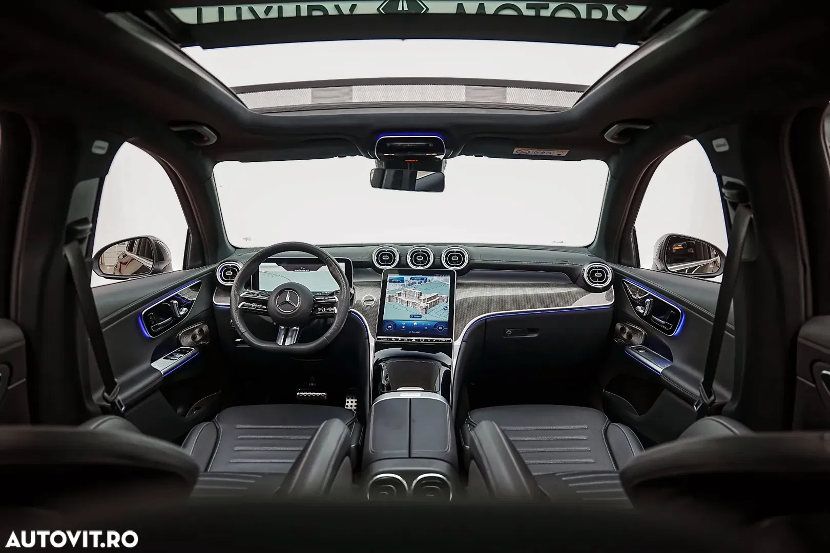 2023 Mercedes-Benz GLC 300 e 4Matic 9G-TRONIC, photograph 2
