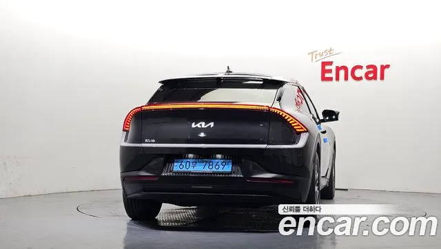 2022 Kia EV6 Long Range, photograph 3