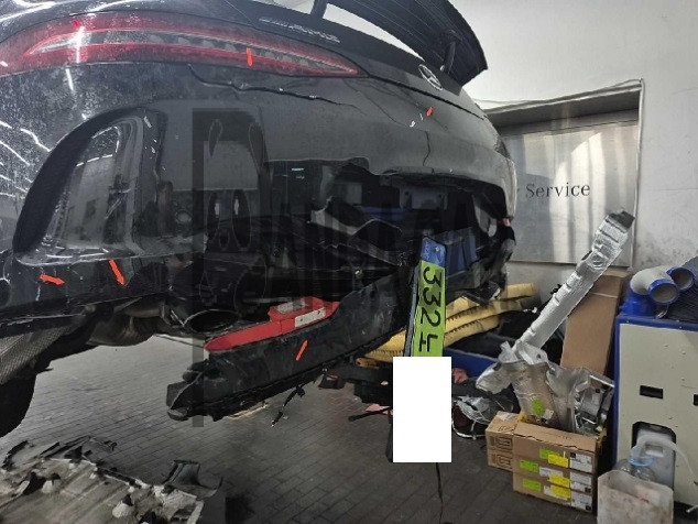 2023 Mercedes-Benz MercedesAMG GT43 4MATIC +, photograph 2