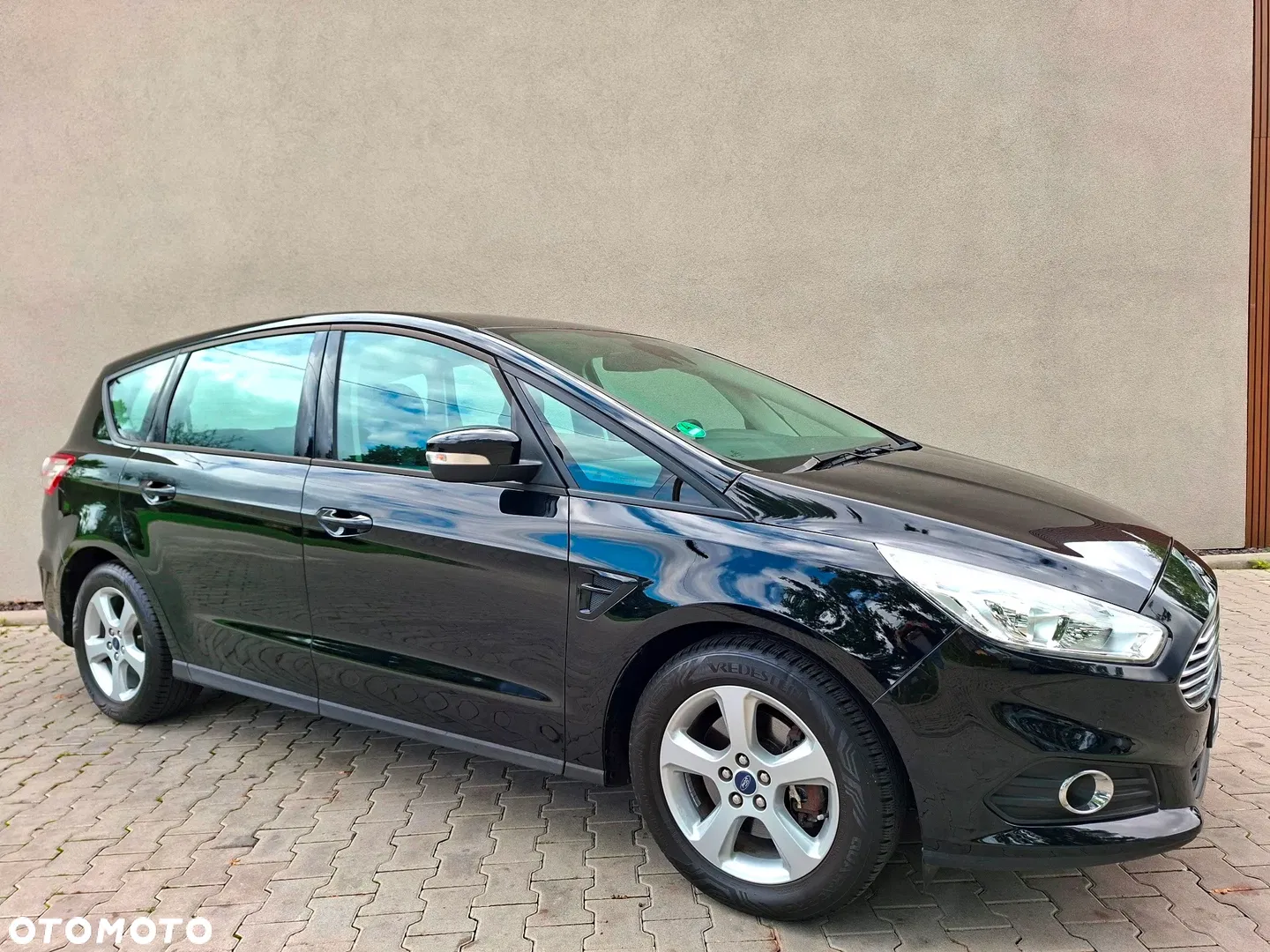 2016 Ford S-Max 2.0 TDCi Trend PowerShift, photograph 10
