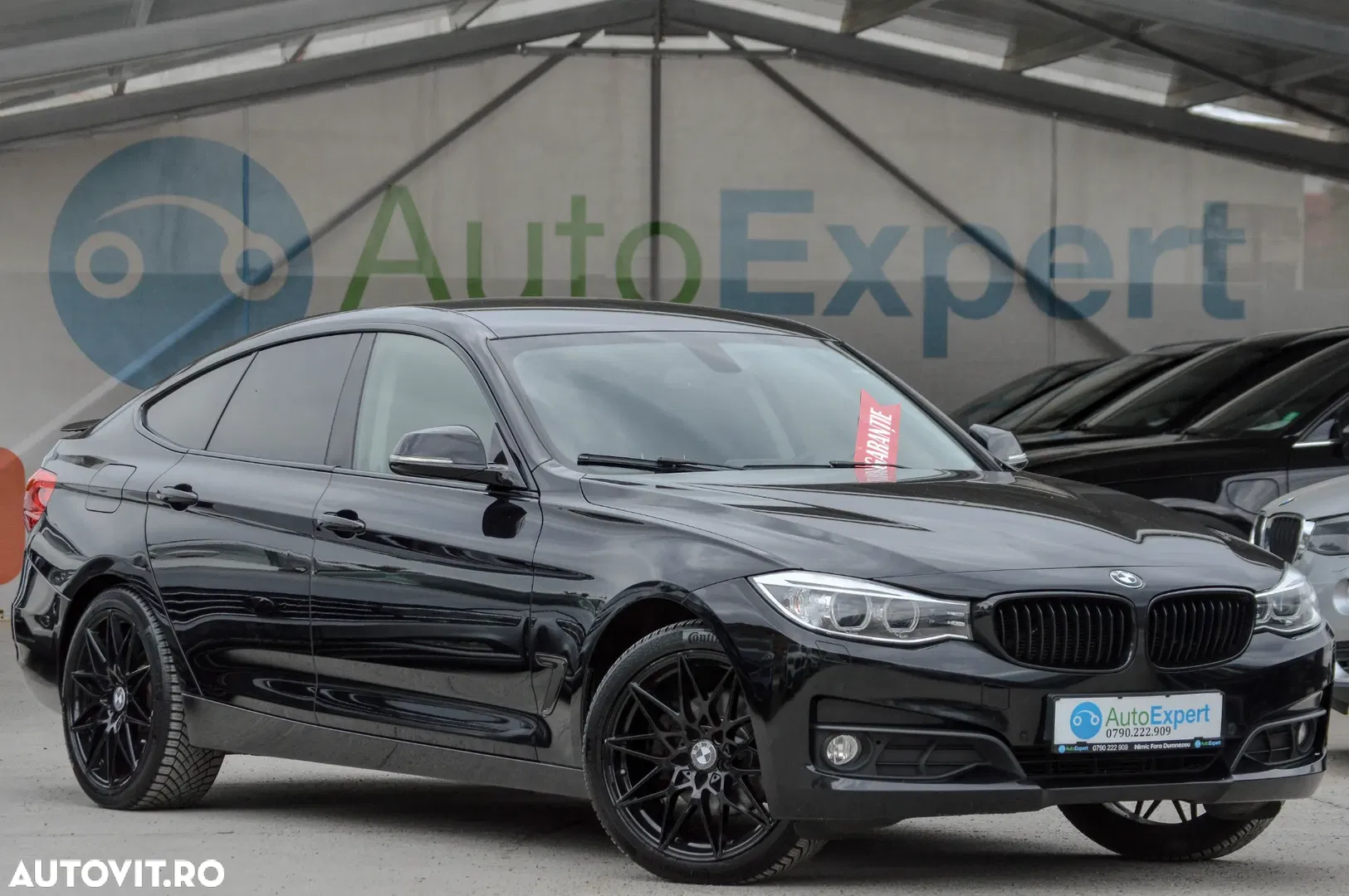 2013 BMW Seria 3 320d Sport-Aut., photograph 2
