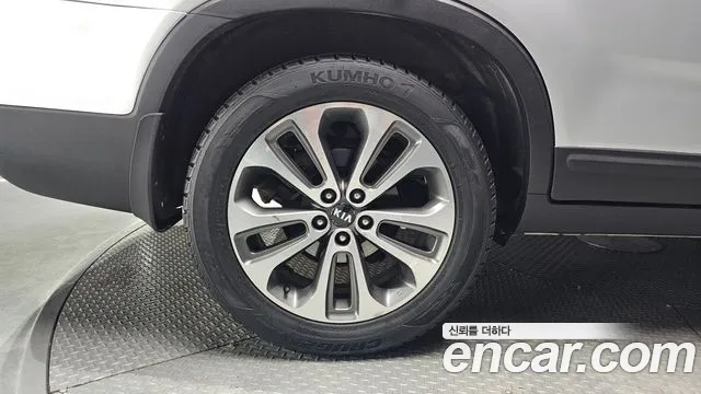Kia Sorento Diesel 2.0 2WD — photo 1 of 20