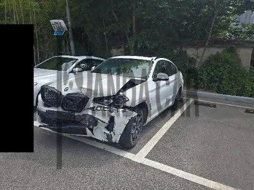 2024 BMW X4 xDrive20i, photograph 4