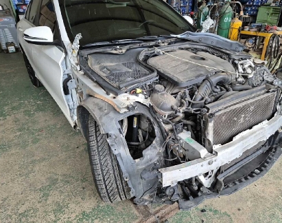 2019 Mercedes-Benz Benz C 200, photograph 5