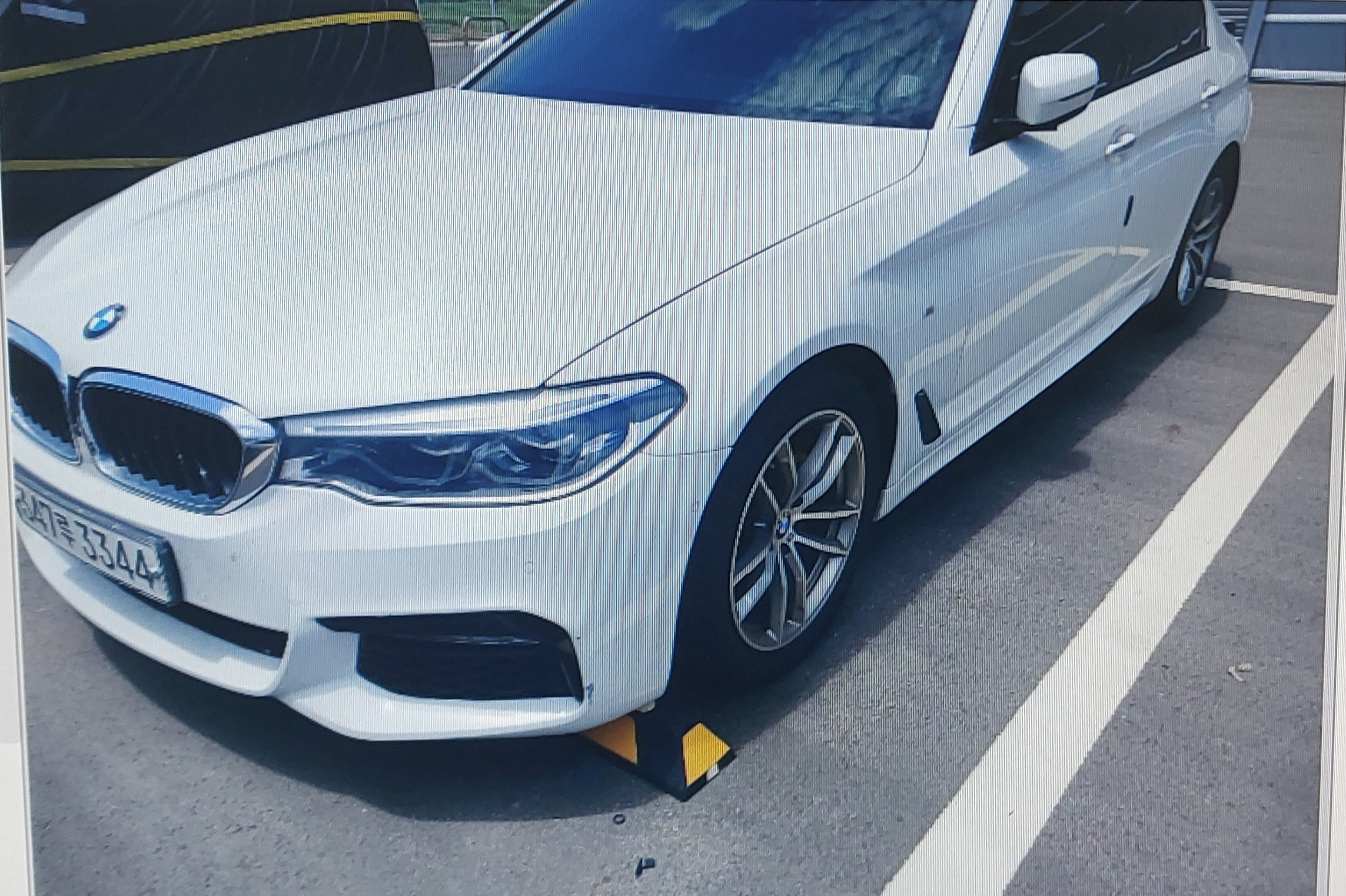 2017 BMW 520d, photograph 4