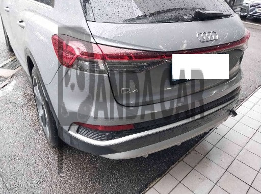 2023 Audi Q4 40 e-tron, photograph 2