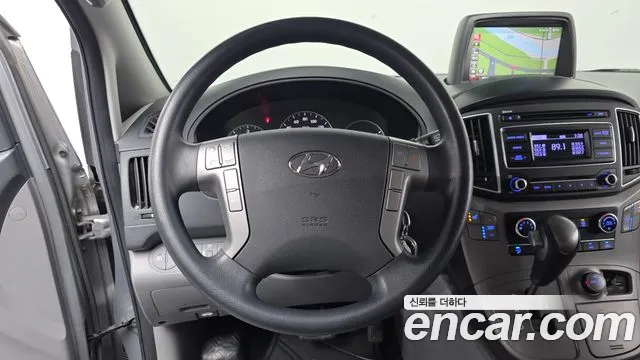Hyundai Starex 4WD Camping car — photo 1 of 20