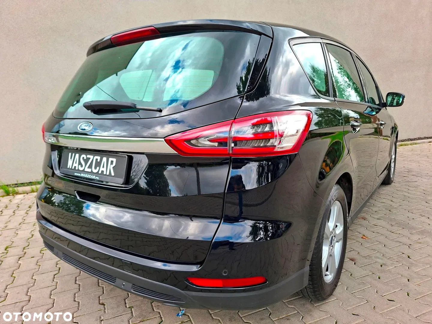 2016 Ford S-Max 2.0 TDCi Trend PowerShift, photograph 7