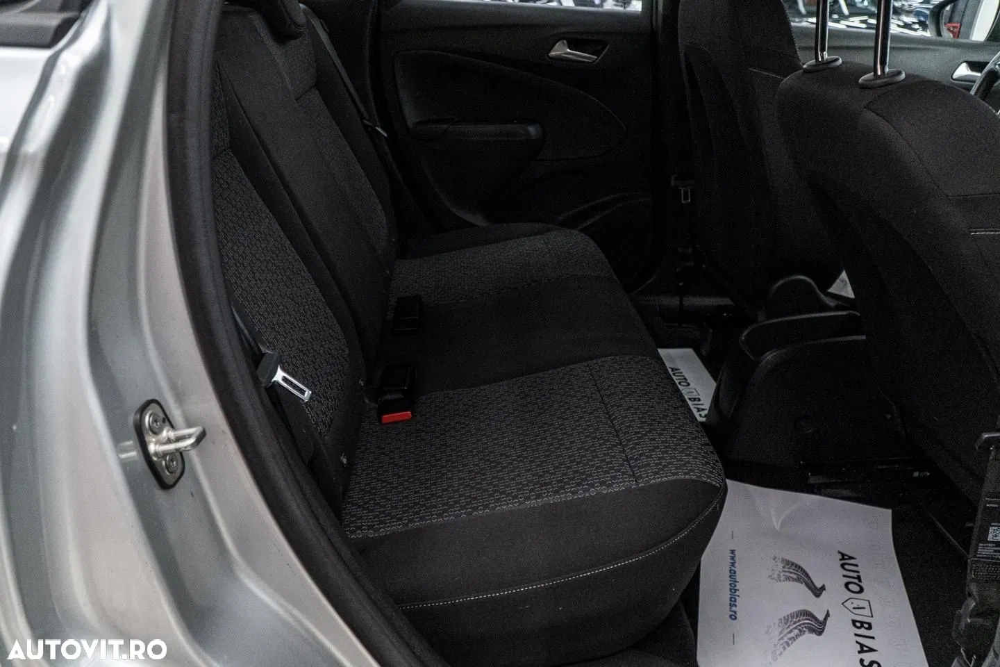 2018 Opel Crossland 1.2 Start/Stop Innovation, photograph 8
