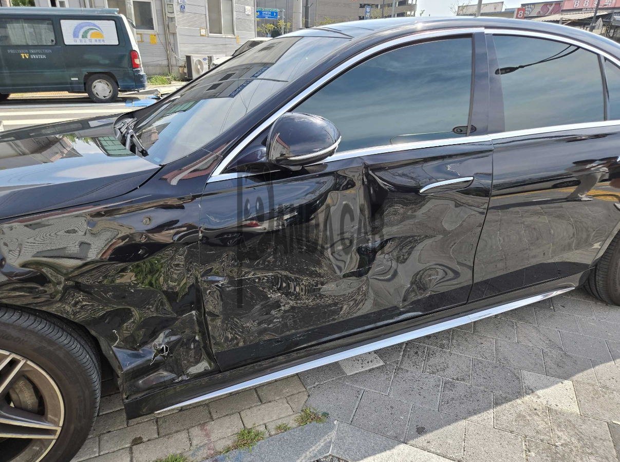 2022 Mercedes-Benz S400 d 4MATIC, photograph 4
