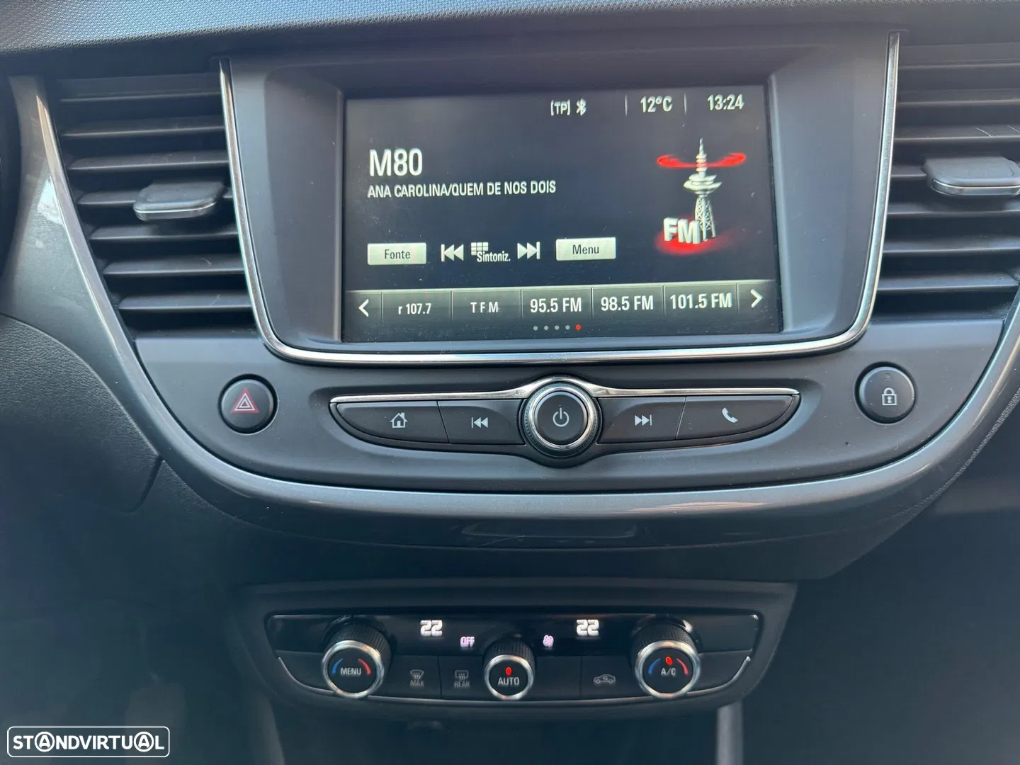 2022 Opel Crossland 1.2 T Elegance, photograph 11
