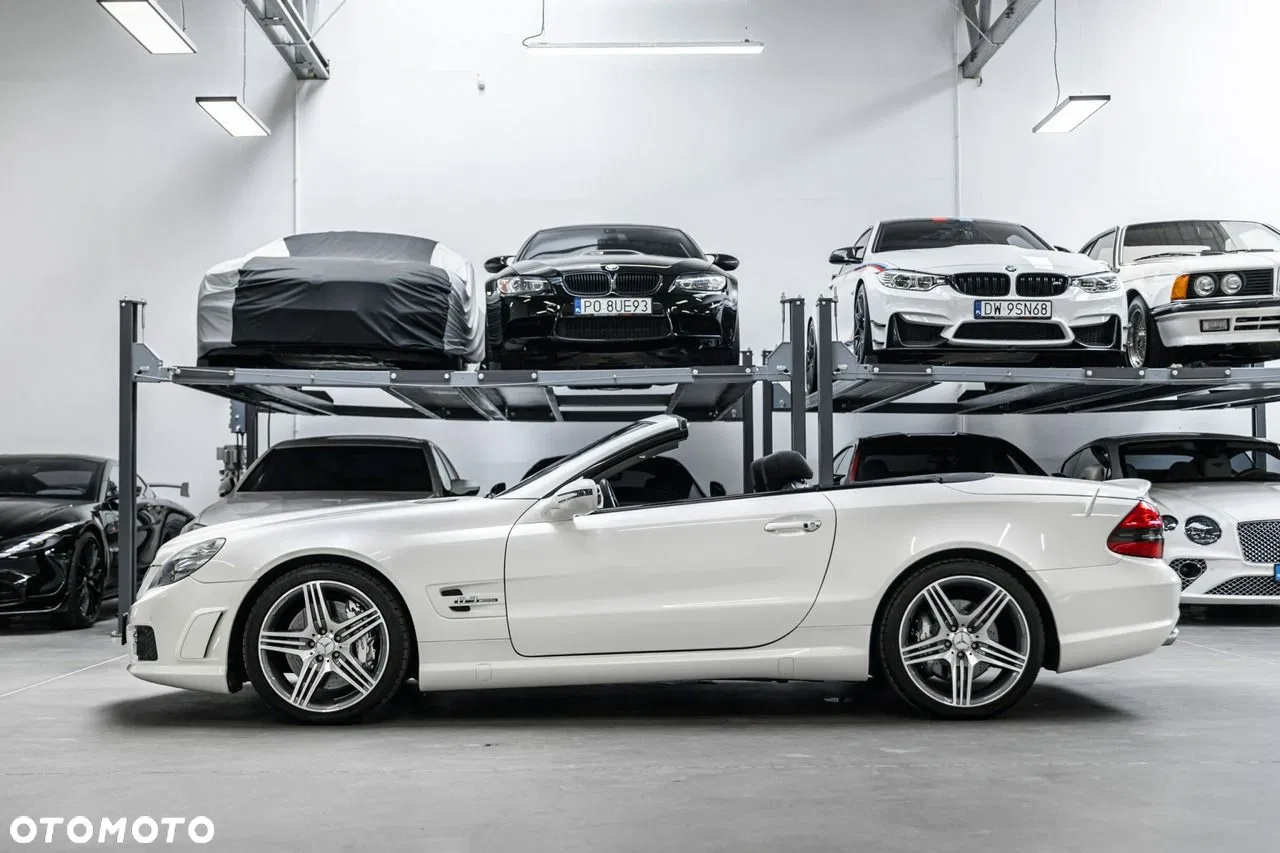 2010 Mercedes-Benz SL 63 AMG SPEEDSHIFT MCT, photograph 12