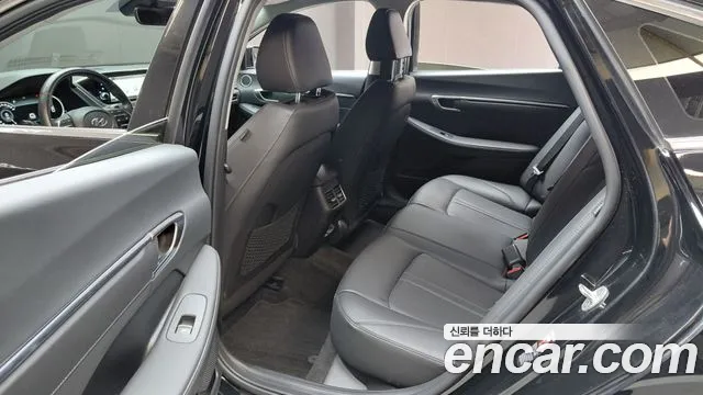 2022 Hyundai Sonata 2.0, photograph 3