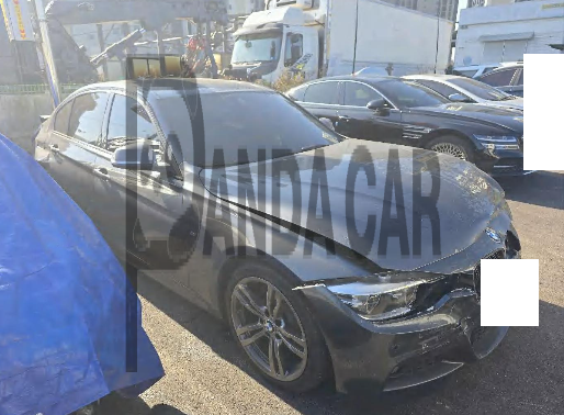 2018 BMW 320i, photograph 4