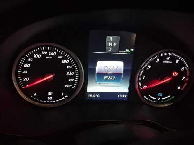 2019 Mercedes-Benz GLC350 e 4Matic, photograph 4
